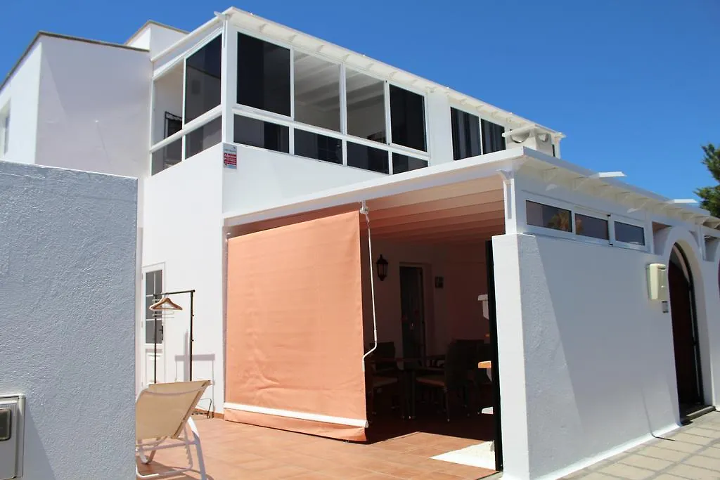 Villa Webb Puerto del Carmen  0*, Puerto del Carmen (Lanzarote)